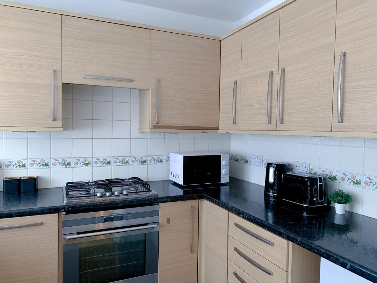 Large House Near Anfield & Liverpool Town מראה חיצוני תמונה
